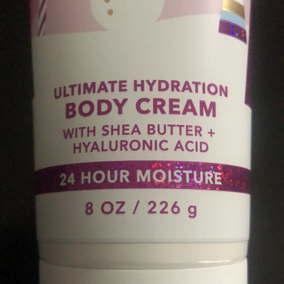 Twisted Peppermint Body Cream 8 oz - Bath & Body Works - Picture 2 of 4